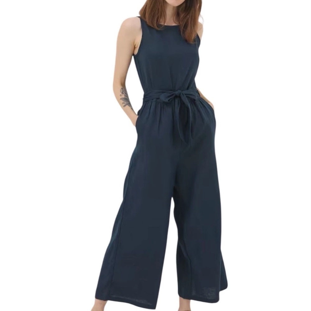 NWT Fat Face Liz Blue Linen Jumpsuit size 6R (missing tie belt)